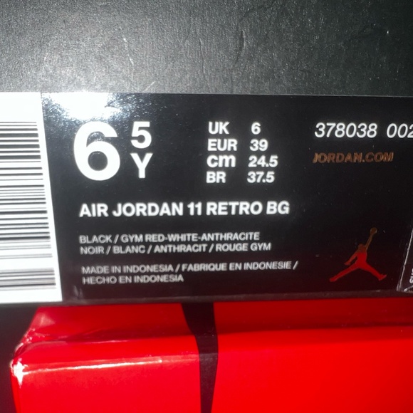 72-10 Air Jordan 11 Retro BG - Picture 7 of 7